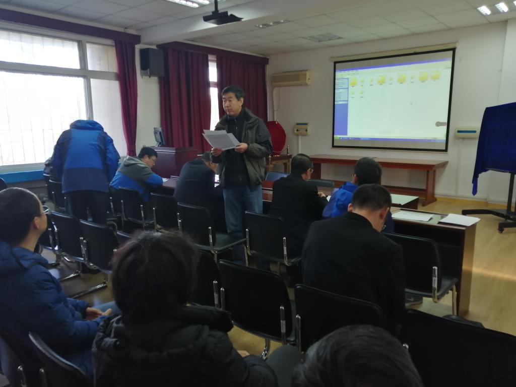 杜国君院长主持教改项目评审